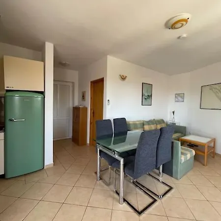 Nero Appartement *